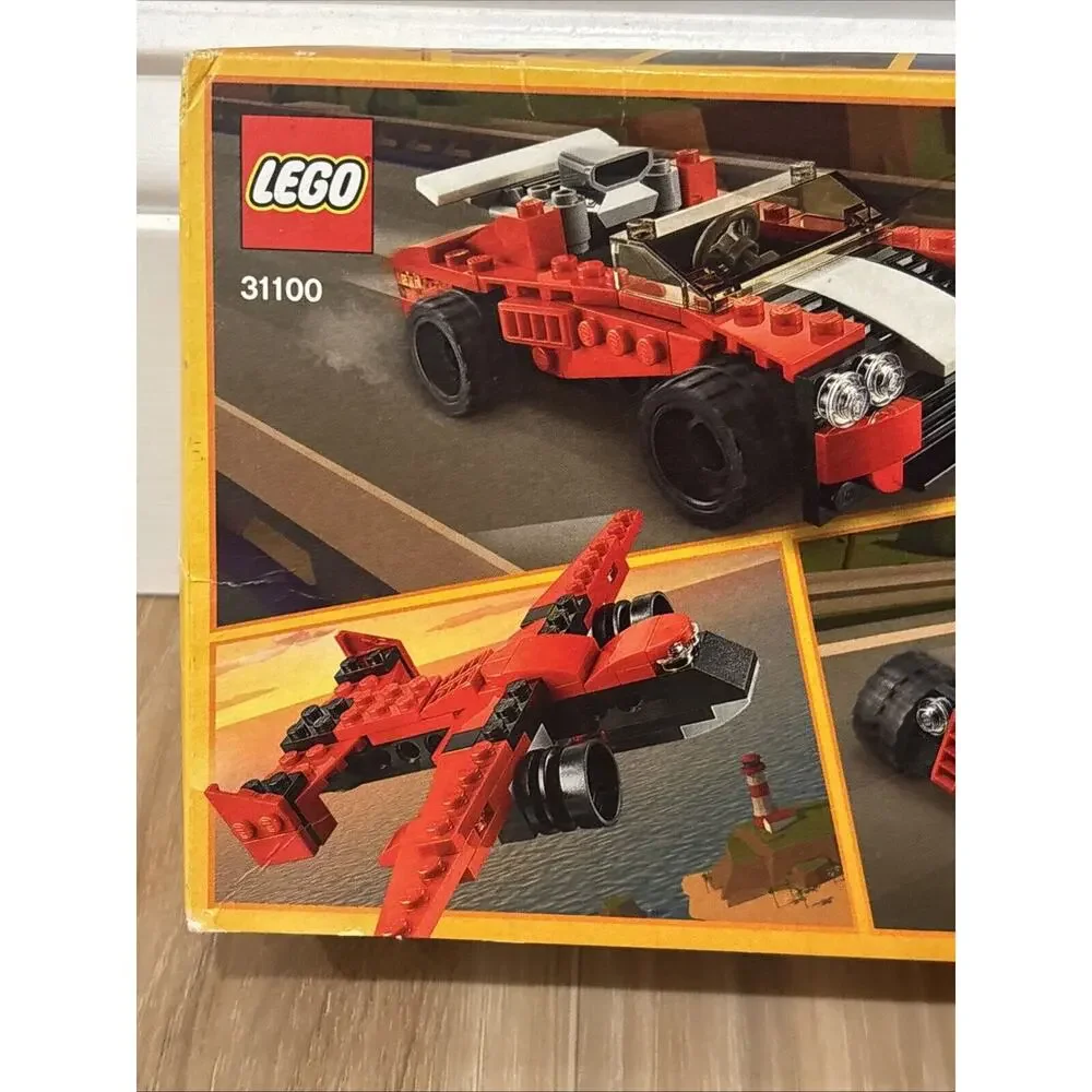 LEGO Creator 3 In 1: Sports Car #31100 / 134 Pieces / 100% Complete